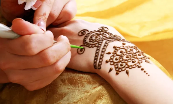 Henna Course