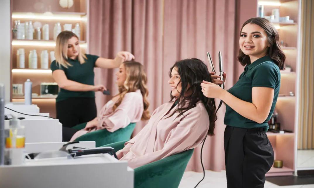 Diploma of Hairdressing (Online)
