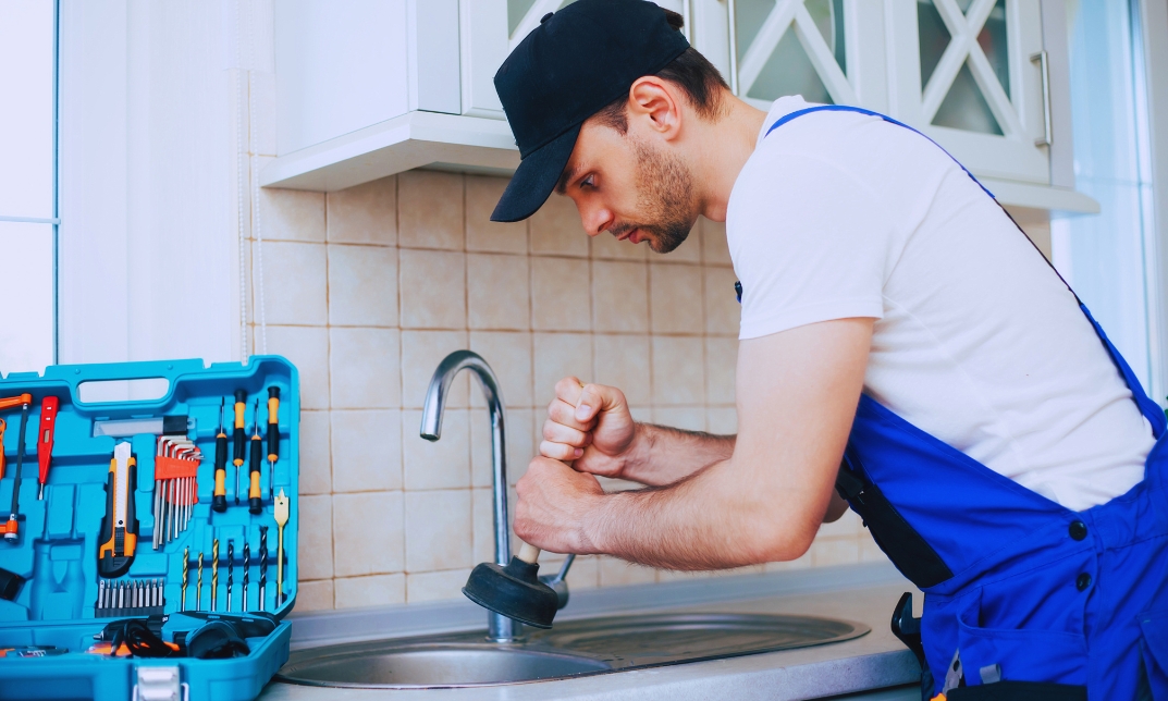 How to Unblock a Kitchen Sink Drain