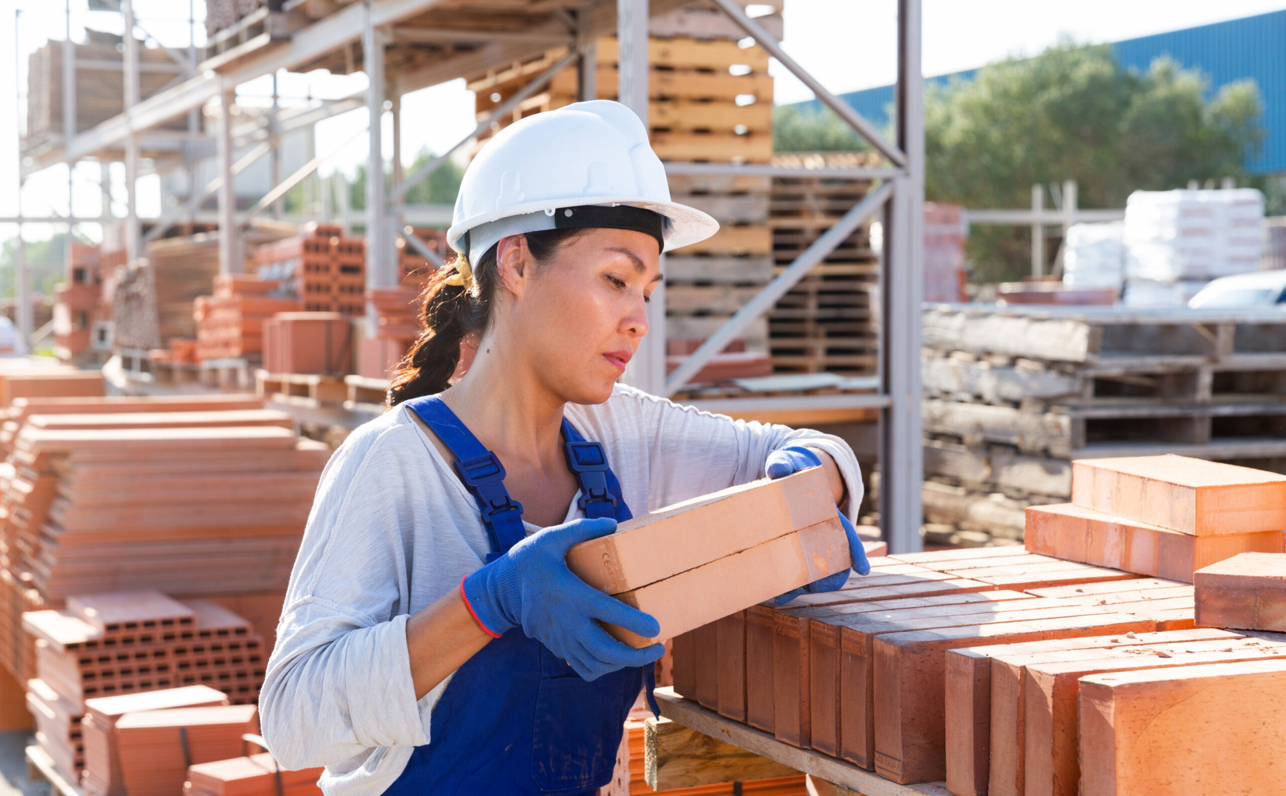 How Much Do Bricklayers Make Per Brick? Price Work Explained